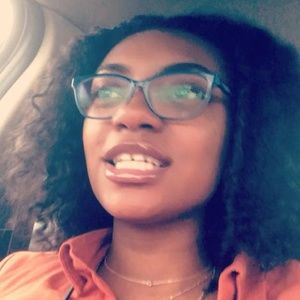 Meet your Posher, Kiara